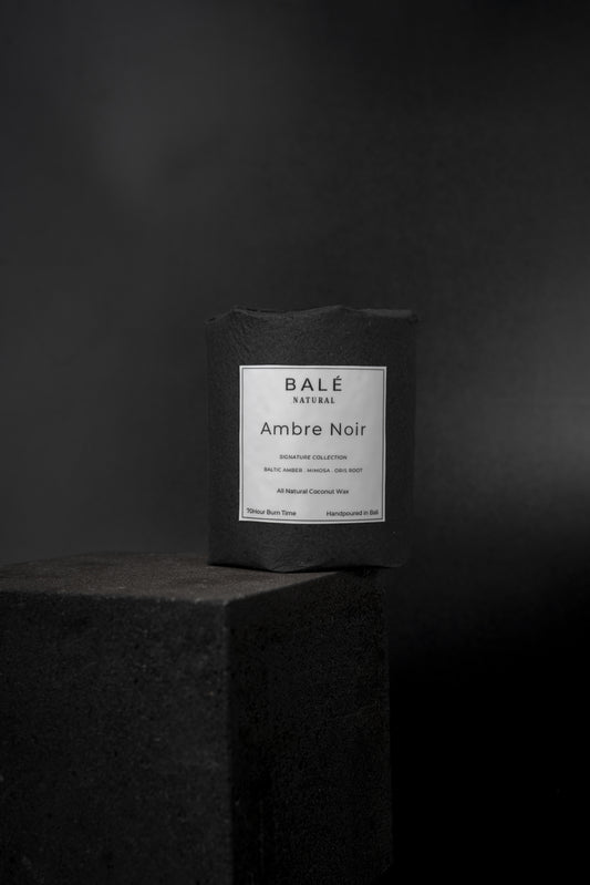 Ambre Noir Classic Candle