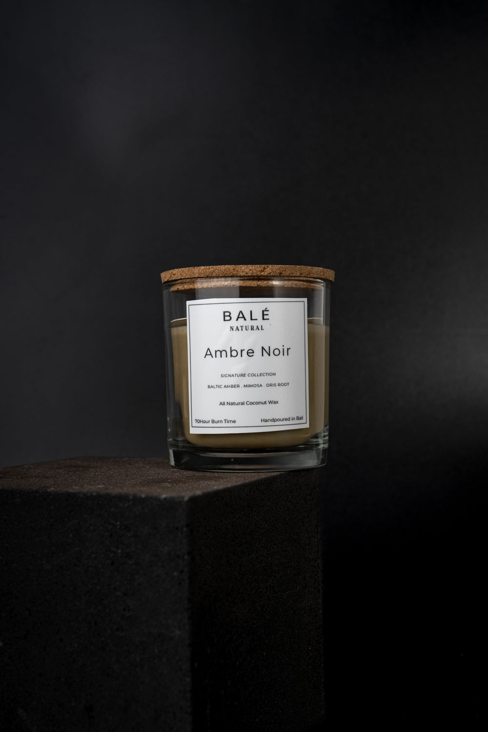 Ambre Noir Classic Candle