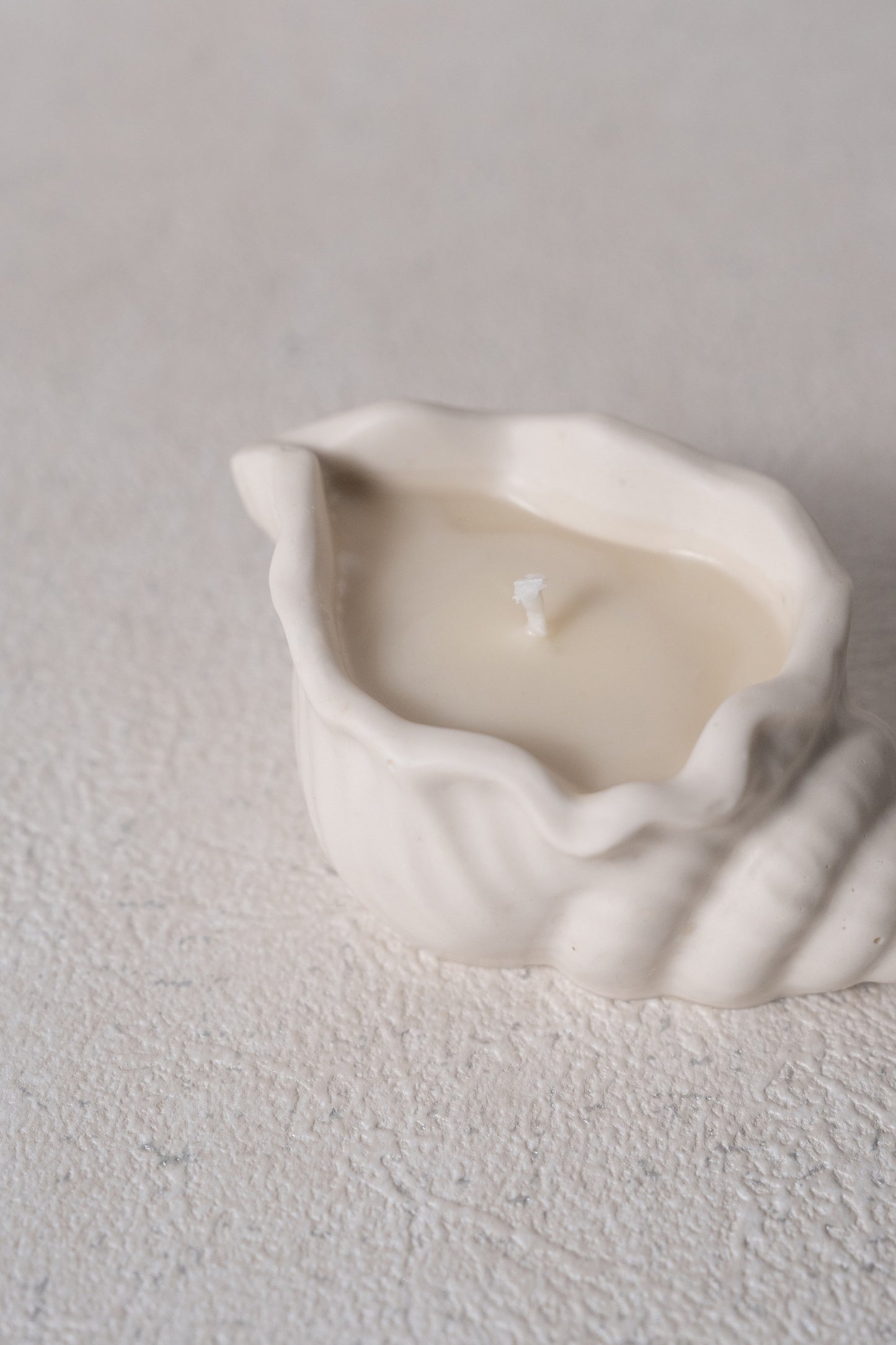 Suluban Small Shell Candle